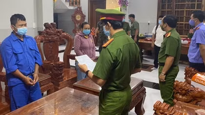 Khởi tố thêm 13 đối tượng phá rừng ở huyện Sơn Hòa