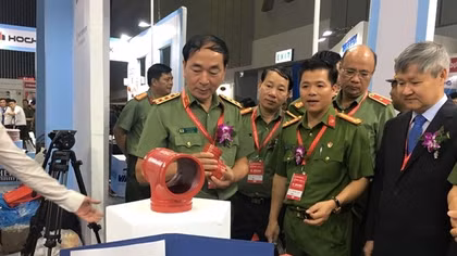 Khai mạc triển lãm Quốc tế về kỹ thuật, phương tiện PCCC và CNCH