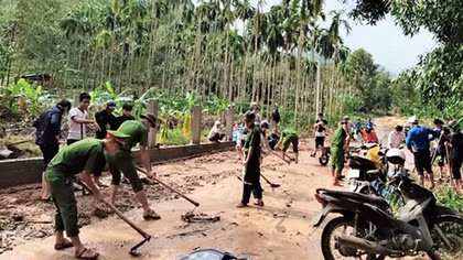 Để Huế mộng, Huế mơ...