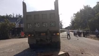 Vượt đèn đỏ gây tai nạn chết người rồi bỏ trốn