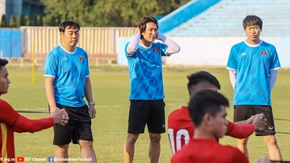 Chờ tấm vé của ông Gong Oh-kyun