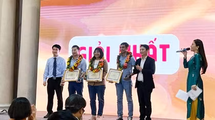 Trao giải thưởng báo chí viết về du lịch TP Hồ Chí Minh lần thứ 12