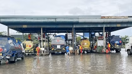 Bảo đảm nguồn cung xăng dầu phục vụ nhu cầu tiêu dùng, sản xuất kinh doanh