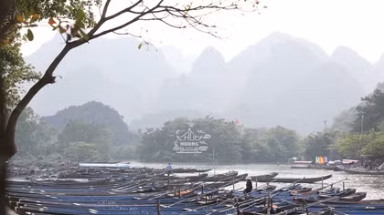 Hà Nội kiểm tra điểm “nóng” vi phạm trật tự ATGT đường thuỷ