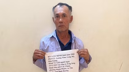 Mâu thuẫn tình "tay ba", đâm hai người thương vong
