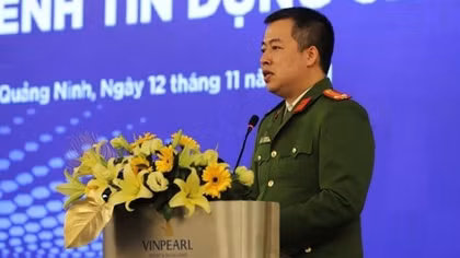Gỡ bỏ ứng dụng cho vay tiền trôi nổi trên mạng xã hội như thế nào?