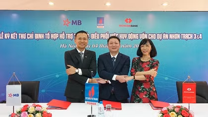 Techcombank là đối tác chính cùng MB thu xếp nguồn vốn cho dự án điện khí đầu tiên tại Việt Nam