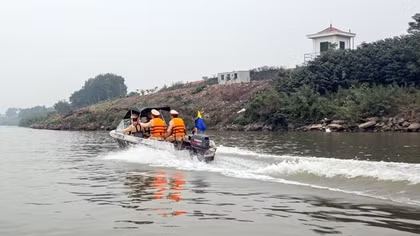 Theo chân CSGT ra quân đợt cao điểm bảo vệ Tết
