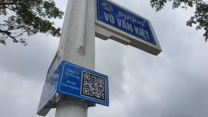 Gắn mã QR tra cứu thông tin các tuyến đường phục vụ người dân và du khách