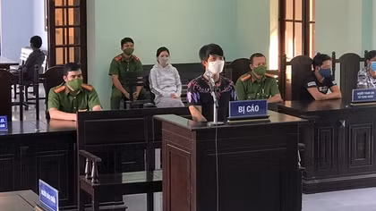 Phạt 18 tháng tù đối tượng chống người thi hành công vụ