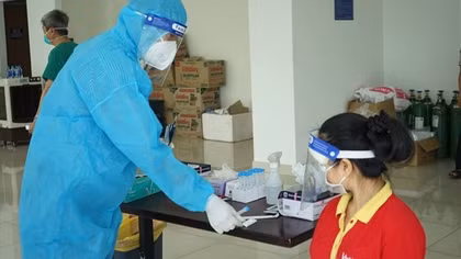 Đề nghị các địa phương công bố danh sách sinh phẩm xét nghiệm test kháng nguyên nhanh đã được cấp phép