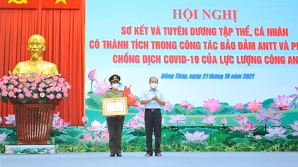 Một tấm gương tiêu biểu phòng, chống dịch COVID-19