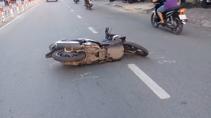 Hà Nội: Tìm người biết thông tin vụ tai nạn khiến một quân nhân tử vong