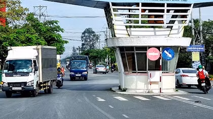 Kiểm soát dịch bệnh, từng bước khôi phục hoạt động sản xuất