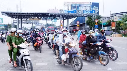 Giải “bài toán” việc làm cho người lao động hồi hương ở miền Tây Nam Bộ