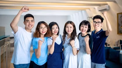 Học viên thận trọng để tránh “tiền mất, tật mang”