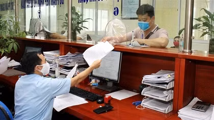 Ngành Hải quan thu ngân sách đạt 99,95% dự toán