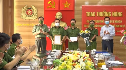 Khen thưởng đột xuất 2 đơn vị Công an Thái Nguyên