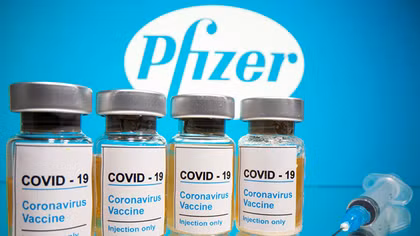 Việt Nam mua bổ sung gần 20 triệu liều vaccine Pfizer