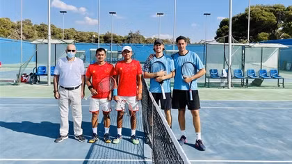 Quần vợt Việt Nam có chiến thắng đầu tiên tại David Cup