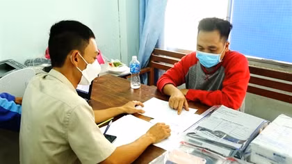 Khởi tố 5 đối tượng trong đường dây đánh bạc 700 tỷ ở Ninh Thuận