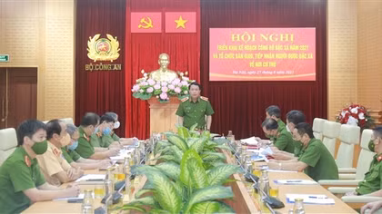 Phát huy tối đa trách nhiệm trước Đảng, Nhà nước, nhân dân, đảm bảo người được đặc xá về đến nhà an toàn