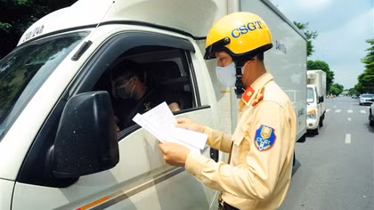 Hà Nội yêu cầu 2.295 lượt phương tiện quay đầu