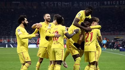 Liverpool "tiễn" AC Milan rời Champions league, Man City bất ngờ bại trận