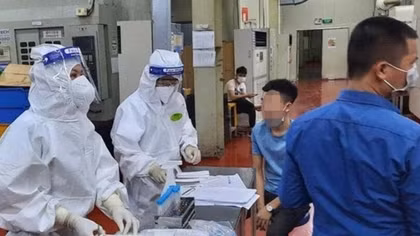Cả nước thêm 15.377 ca nhiễm COVID-19, Hà Nội nhiều nhất với 1.000 ca F0