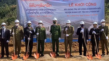 Thắt chặt hơn nữa mối quan hệ giữa hai Bộ Công an Việt - Lào
