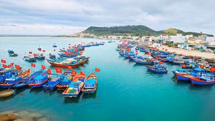 Hoàn thiện quy hoạch không gian biển để phát triển bền vững