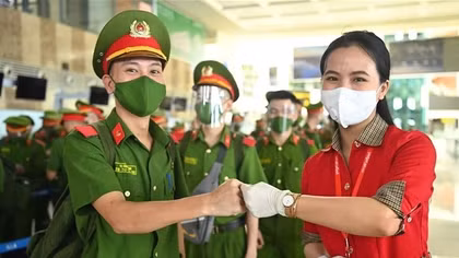 Gần 1.000 cán bộ, chiến sĩ Công an tăng cường, hỗ trợ các tỉnh phía Nam chống dịch