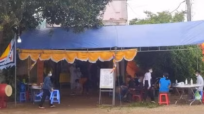 Đi cắt cỏ, 3 mẹ con đuối nước tử vong