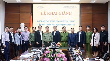 Khai giảng lớp đào tạo bồi dưỡng tiếng Lào cho lực lượng Cảnh sát điều tra tội phạm về ma tuý