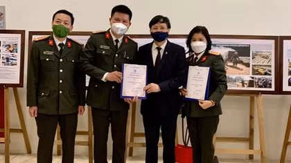 Báo CAND đạt 2 giải C bìa báo Tết ấn tượng năm 2021