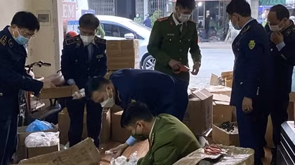 Phát hiện cơ sở sản xuất mỹ phẩm giả với quy mô lớn tại Hải Dương