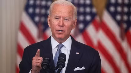 Ông Biden đổ lỗi cho các lãnh đạo Afghanistan sau khi Taliban kiểm soát đất nước