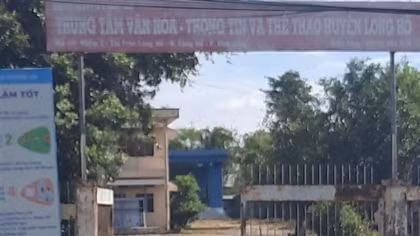 Thu hồi tiền hỗ trợ hai Phó giám đốc trung tâm ở Vĩnh Long