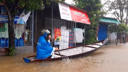 Mưa to kéo dài ở miền Trung, nhiều nơi ngập sâu