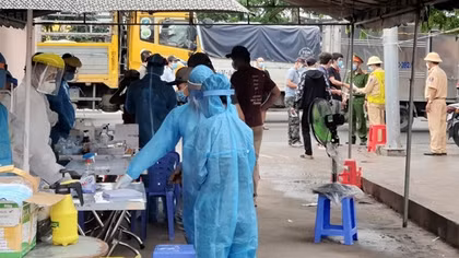 Tỉnh Bà Rịa-Vũng Tàu bất ngờ hủy gói thầu 210 tỷ đồng mua kit test nhanh COVID-19