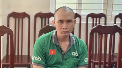 Cướp điện thoại rồi dùng tài khoản mạng xã hội của nạn nhân để lừa đảo