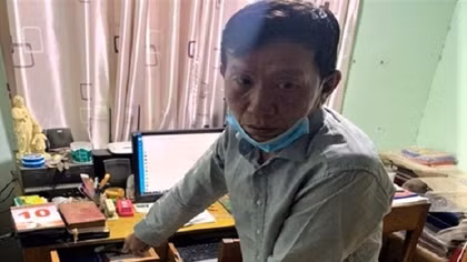 Giả tín đồ đi trộm của chùa chiền, nhà thờ