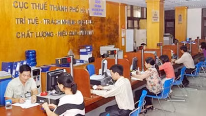 Livestream bán hàng có doanh thu trên 100 triệu đồng/năm phải nộp thuế
