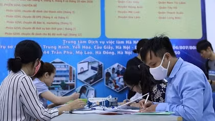 Cơ hội việc làm sau dịch vẫn còn khó khăn