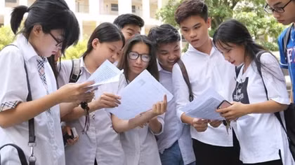 Từ đỉnh cao tuyển sinh của ngành sư phạm năm 2021: “Lương sư, hưng quốc”, nhưng…