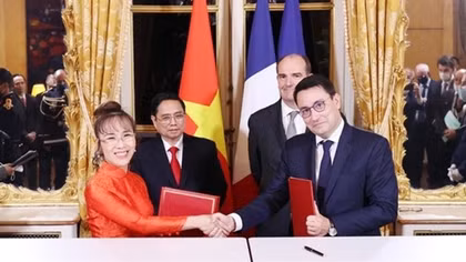 Thủ tướng Chính phủ Phạm Minh Chính chứng kiến lễ lý kết, thỏa thuận hợp tác chiến lược giữa Vietjet và Safran