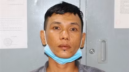 "Dạo chơi" trong công viên cùng bịch ma tuý