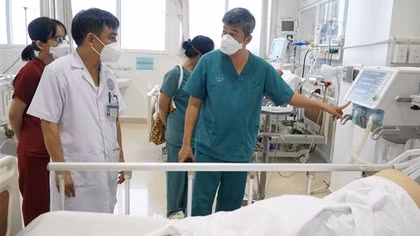 Bệnh viện Chợ Rẫy hỗ trợ Đắk Lắk chống dịch COVID-19