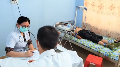 Nữ cán bộ Công an tận tụy với công tác khám chữa bệnh
