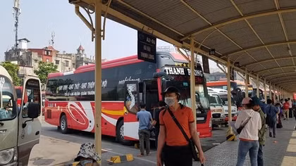 Nhiều doanh nghiệp và hành khách đều e dè